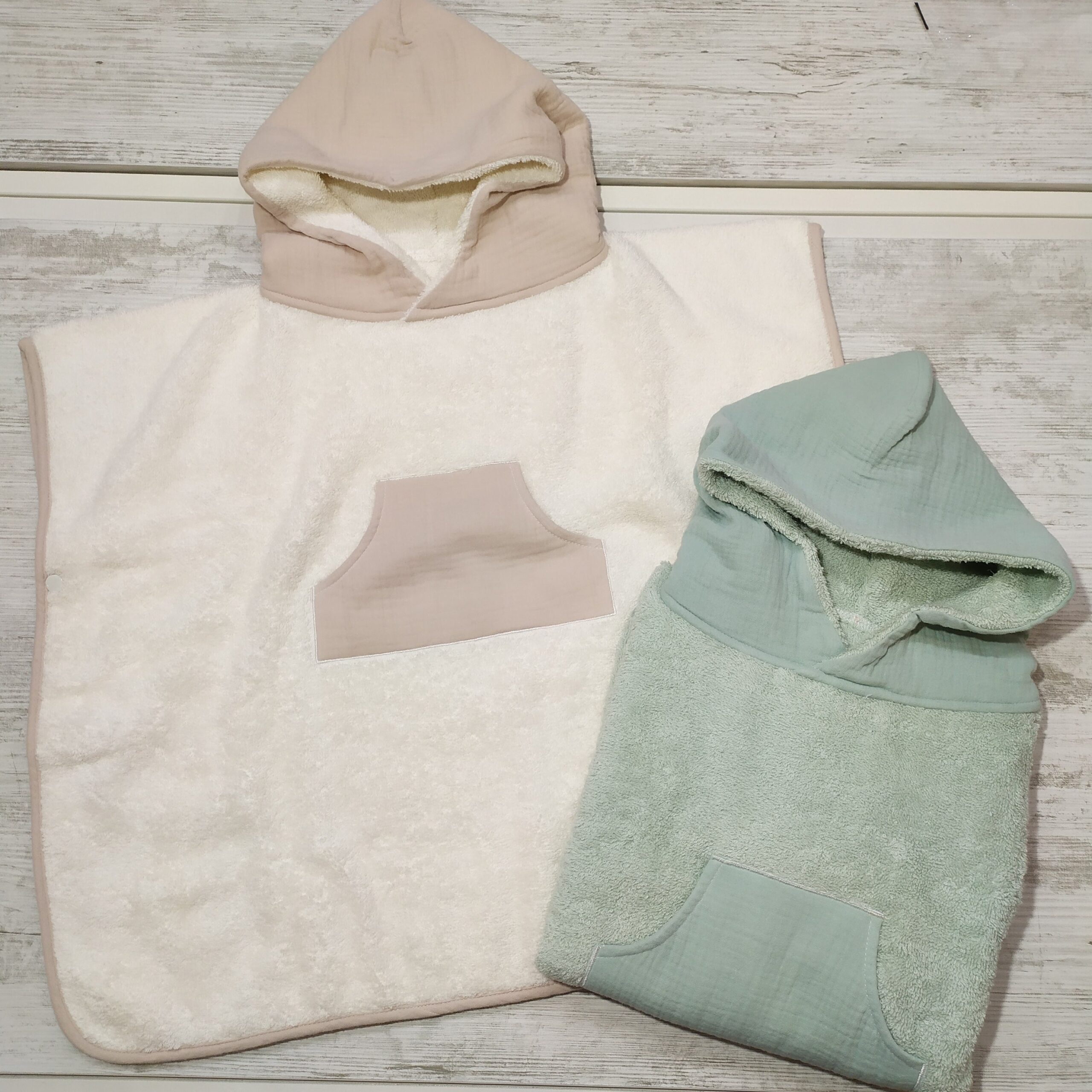 poncho in spugna babygi